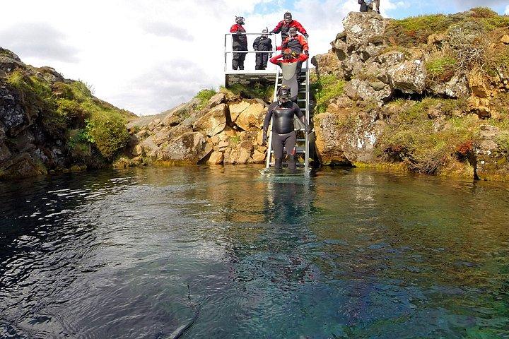 Snorkeling in Silfra & Fly Over Iceland Virtual Experience - Self-drive