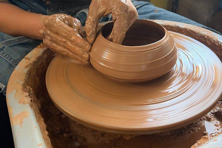 Lamsaty Pottery Workshop med marockanskt te