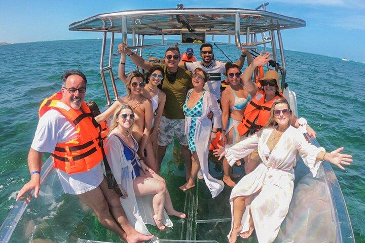 Privat tur i gennemsigtig båd af Nichupte i Cancun