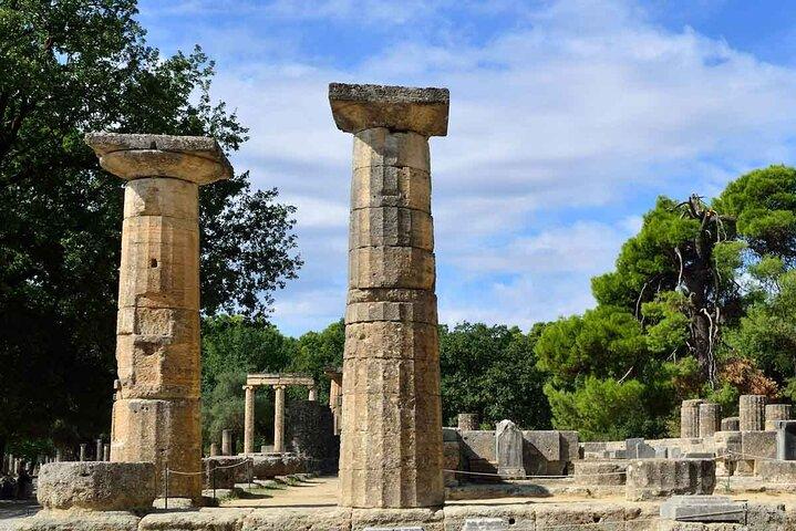 古代オリンピア、ワイナリー、ビーチへのプライベート カタコロン エクスカーション