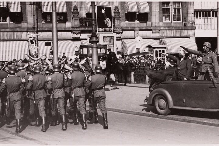 Amsterdam: World War II Private Walking Tour