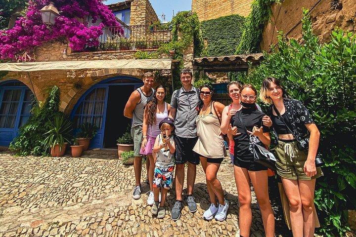 バルセロナ発ダリ美術館とコスタ・ブラバ小グループ日帰り旅行