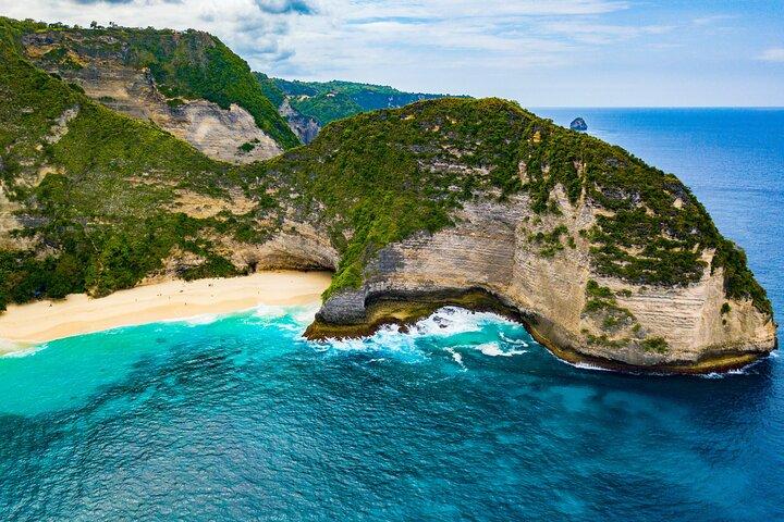 Nusa Penida Tour privado guiado de 2 días y 1 noche por Bali