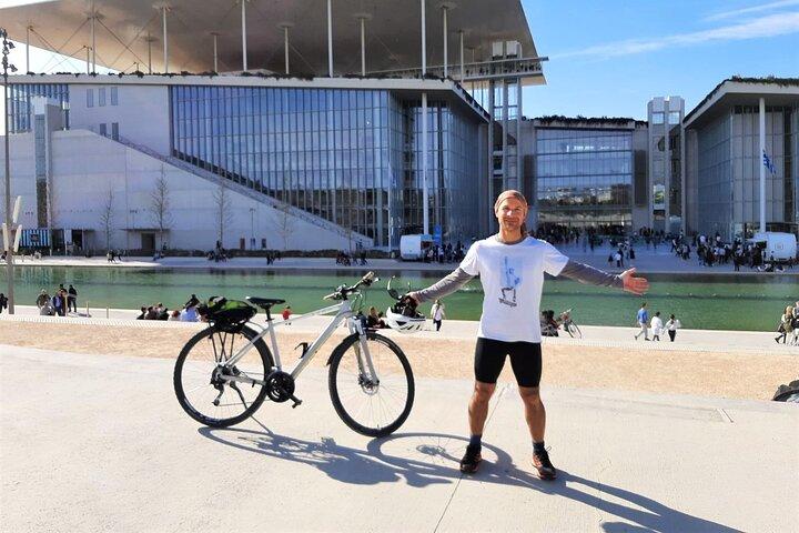 アテネとリビエラの小グループ自転車ツアー