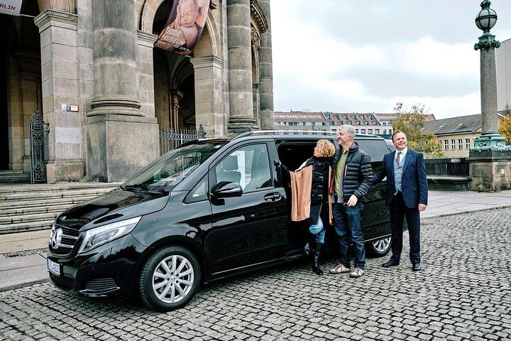 Privétour door Berlijn met Black Van
