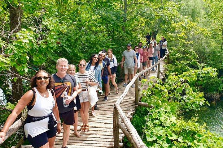 Plitvice Lakes National Park Guided Day Tour from Split