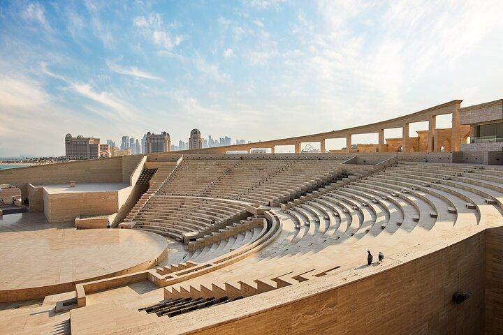 ドーハ市内ツアー：スーク ワキフ、カタラ、パール島へのガイド付きツアー
