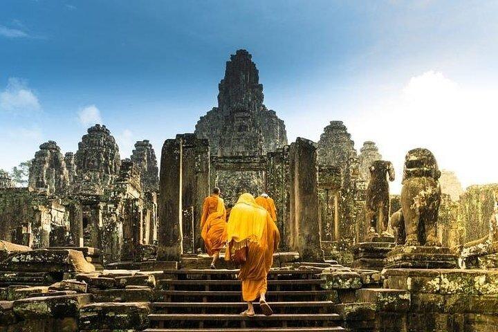 Visite privée d'une journée complète d'Angkor Wat, Ta Prohm, Angkor Thom et Banteay Srie