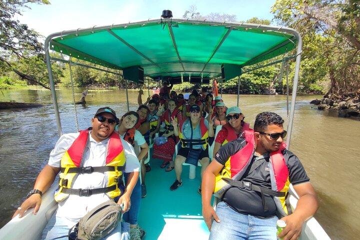 Tour de 4 jours Costa Rica: Tortuguero, Arenal, Monteverde, M Antonio