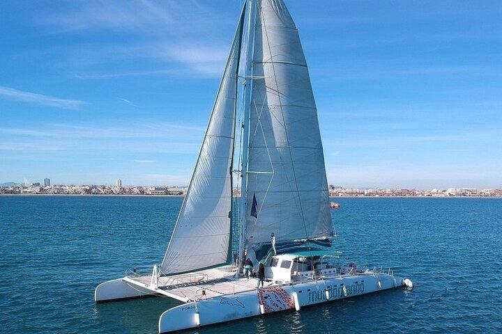 1 Hour Sailing Excursion in Valencia