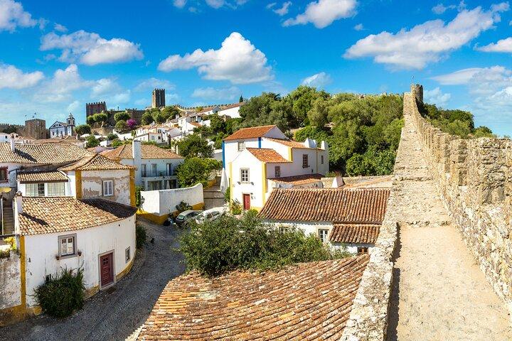 Fátima, Nazaré og Óbidos Lille gruppe heldagstur fra Lissabon