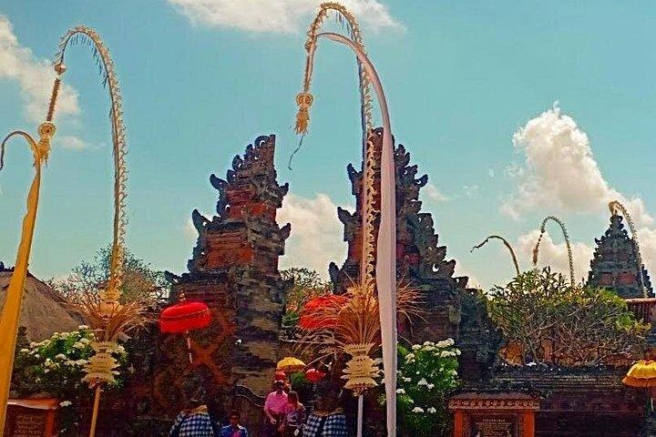 バリスイング、寺院、モンキーフォレストの1日を体験しましょう