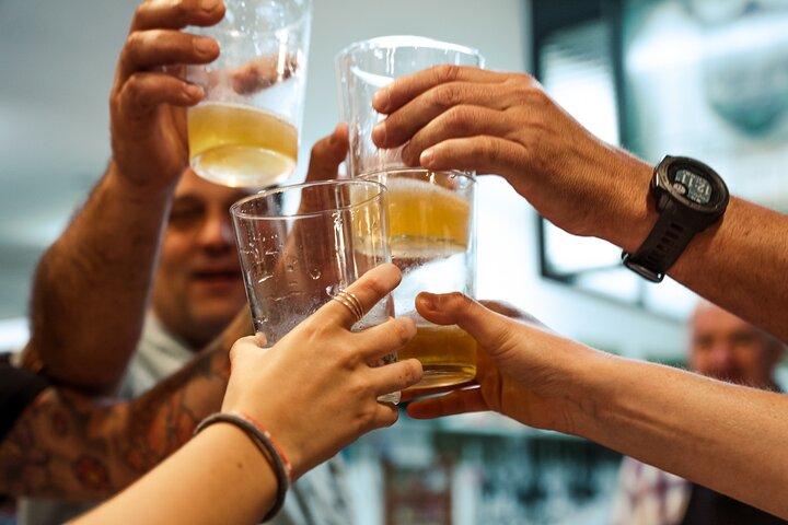 サン・セバスティアン小グループバスク料理、ピンチョス、ワインツアー