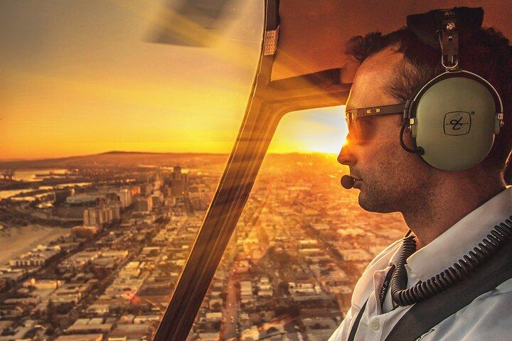 Flyglektion i Los Angeles : Flyg din egen helikopter