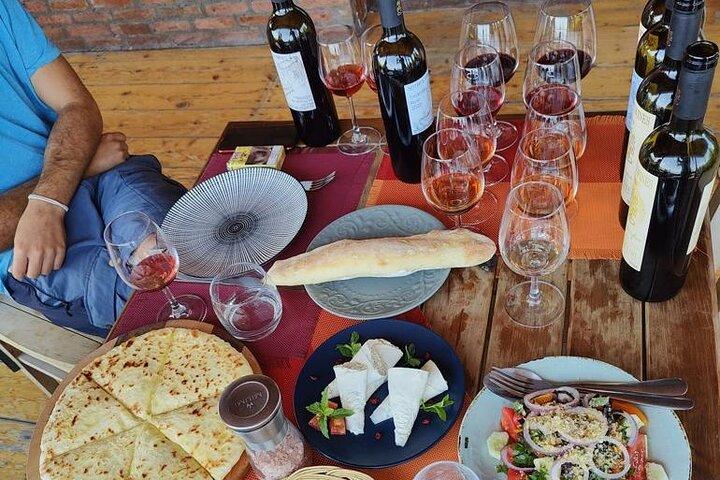3 Organic Wineries Private Day Trip to Wine Province With Lunch and Tastings