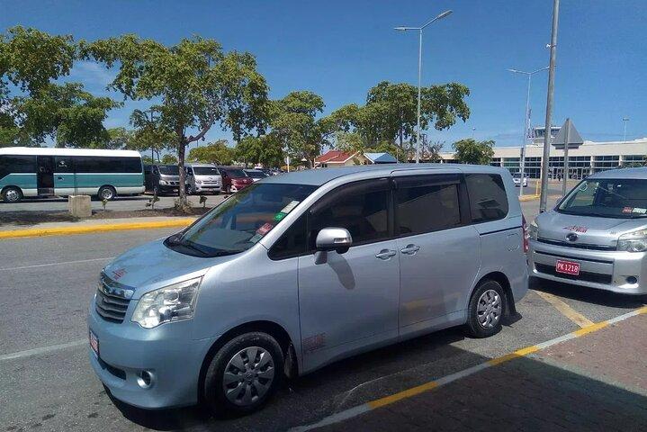 Aeroporto de Kingston transfere serviço de táxi privado***