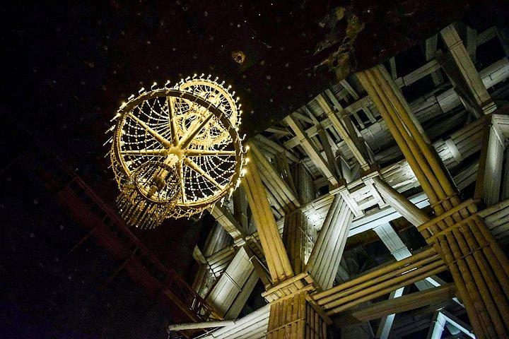クラクフ発ヴィエリチカ塩鉱山ツアー：プライベート送迎＋チケット