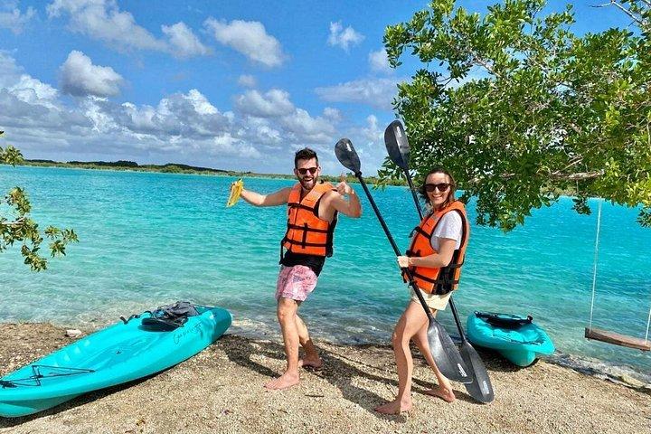 Kayak em Bacalar, Beach Club e Cenote Azul a partir de Playa del Carmen
