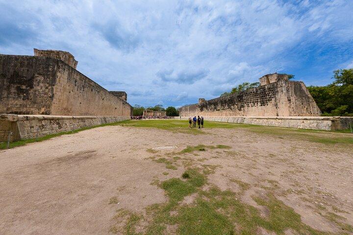 Chichen Itza & Ekbalam Tour with Cenote