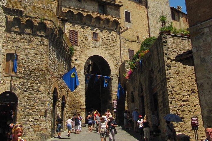 Volterra e San Gimignano: um gostinho da Toscana medieval!