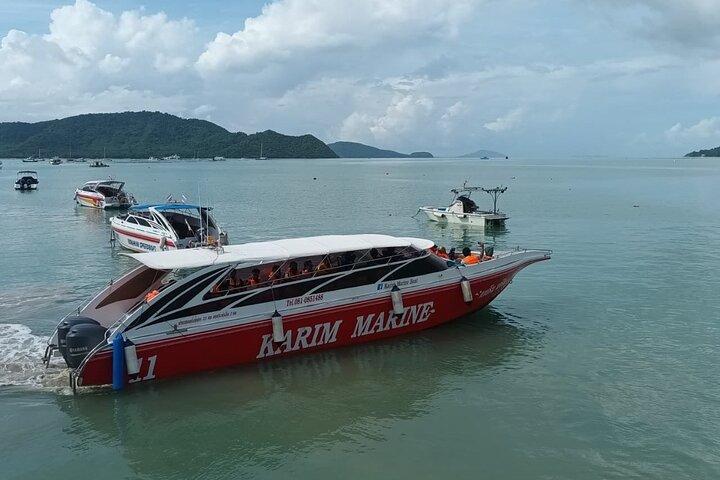 Excursion d'une journée à Phuket Raya Island avec plongée en apnée OU plongée sous-marine