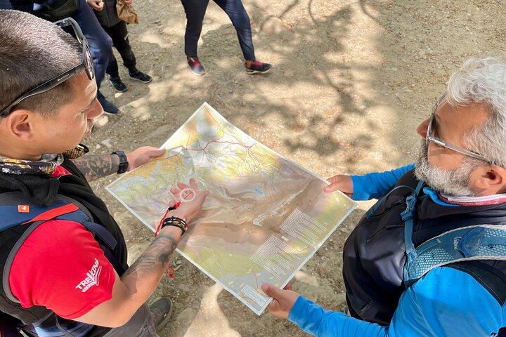 Senderismo privado de 3 horas en Mount Ymittos