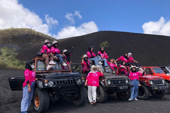 Lo mejor de Mount Batur Jeep Sunrise con lava negra y arena negra