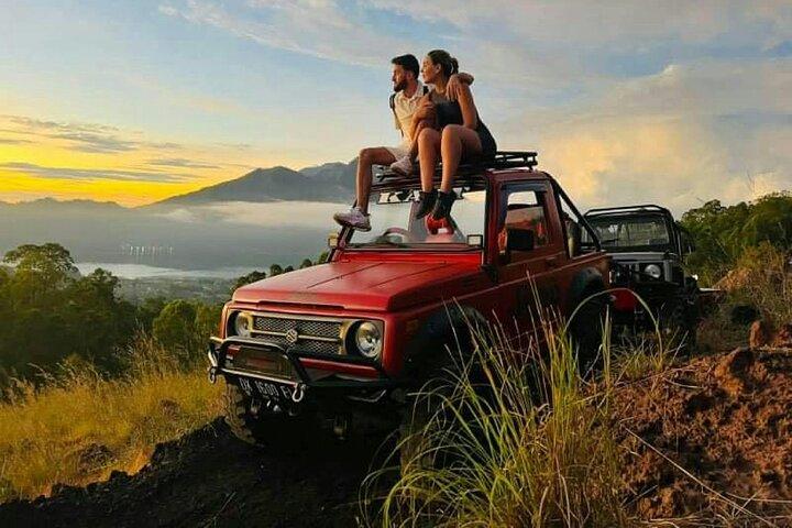 Lo mejor de Mount Batur Jeep Sunrise con lava negra y arena negra
