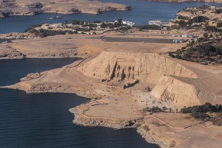 Louxor à Abou Simbel - Visite privée des monuments nubiens d'Abou Simbel