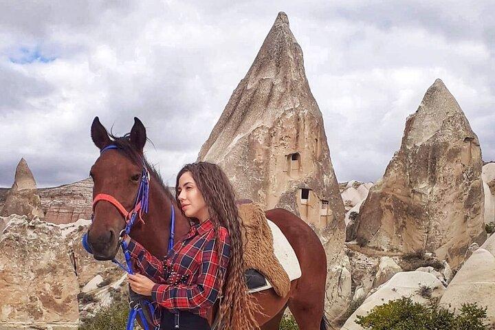 2 timers heste-solnedgangsridning i Cappadocia