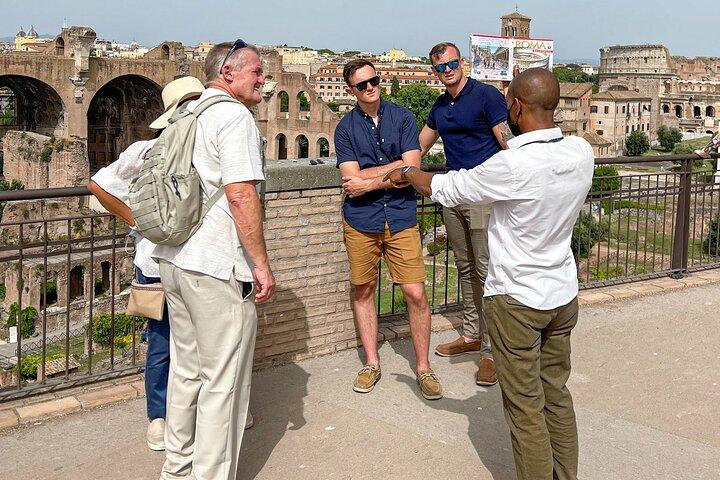 Visita ao Coliseu, Palatina e Fórum Romano