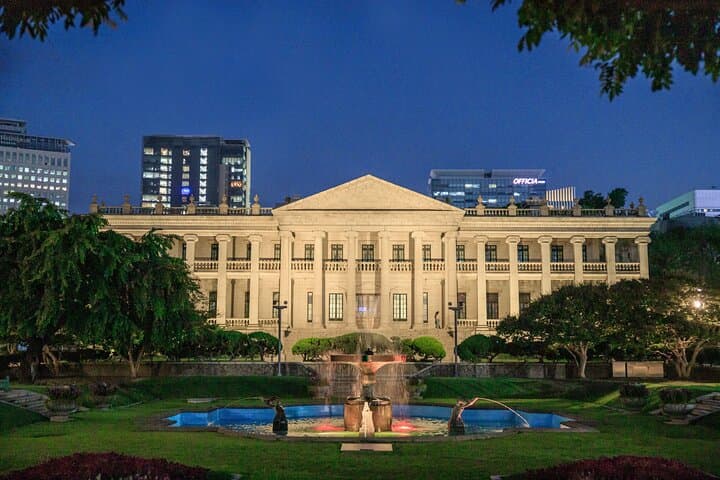 Seoul: Deoksugung Palace Night Tour