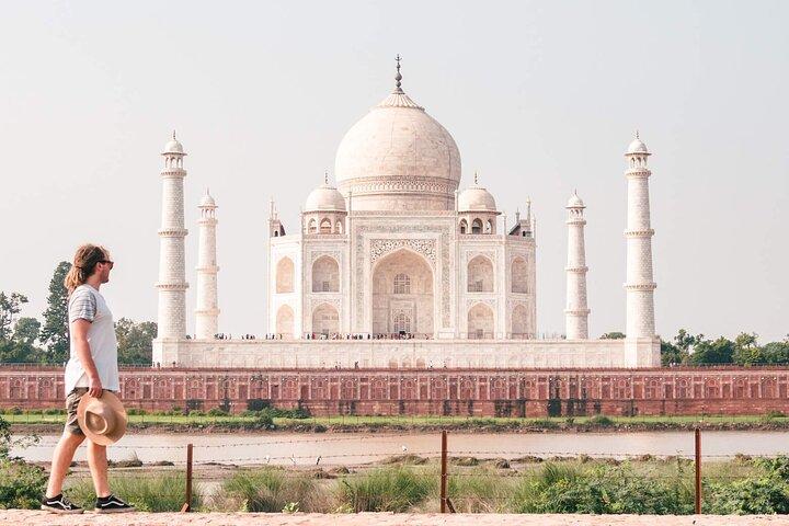 Privat Taj Mahal & Agra Heldagstur från Delhi