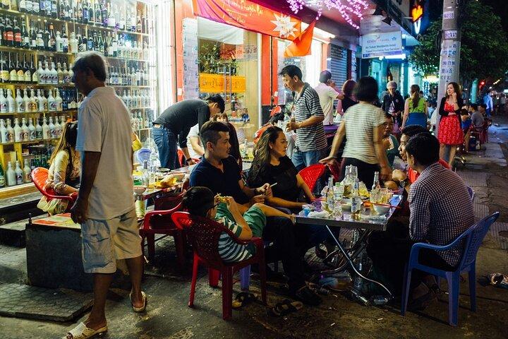 Hanoi Food & Train Street Tour