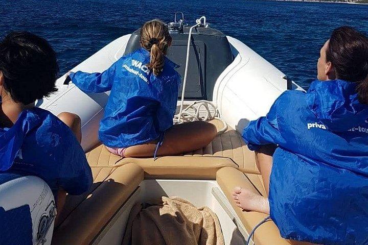 トロギル、ブルーラグーン＆シェルタ島へのプライベート1日ボートツアー