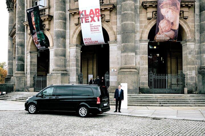 Private Berlin Tour: Berlin Wall & Cold War First-Hand Stories