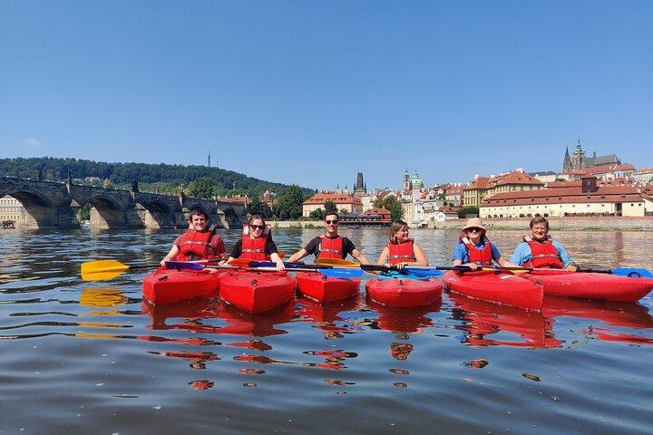 Excursão de caiaque em Praga no centro da cidade - 2 horas