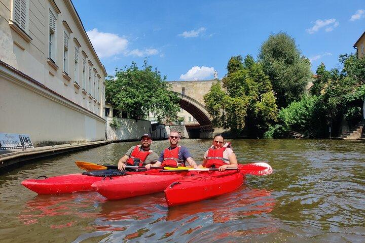 Excursão de caiaque em Praga no centro da cidade - 2 horas