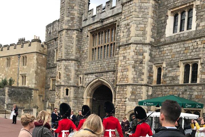 Visite guidée privée du château de Windsor PLUS et histoire