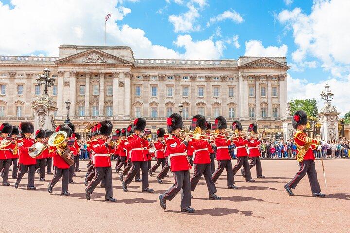 A mudança da Guardia Tour e Buckingham Palace