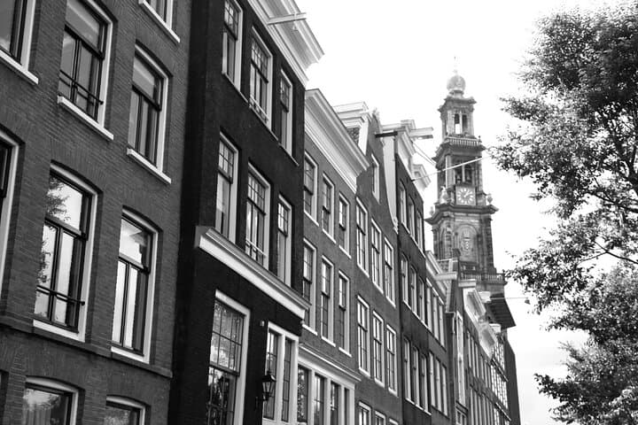 Private Jewish tour of Amsterdam with local tour guide