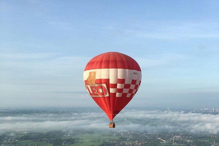 チェンマイ発気球に乗って日の出を眺め、贅沢なスパで過ごす1日