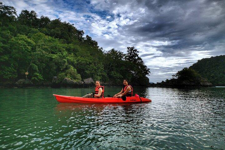 Langkawi Sunset Kayaking Adventure mit Naturführer