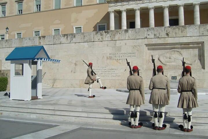 PRIVATE Minibus Tour of Athens (by Piraeus Express)