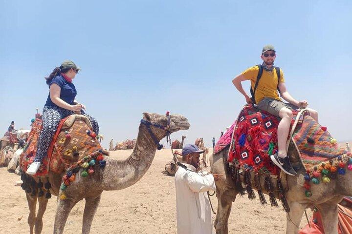 Pirámides privadas de Giza, esfinge, quad, compras, paseo en camello y crucero con cena