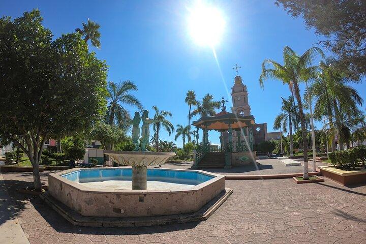 Tour Cultural de los Pueblos de Puerto Vallarta con Degustaciones de Comida Local