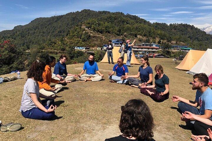 200 ore di formazione per insegnanti di yoga Yoga Alliance