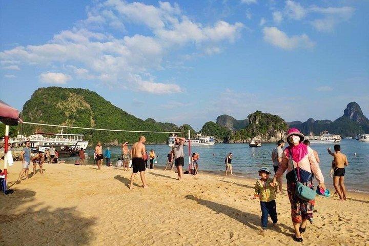 ハロン湾日帰りツアー（ティトップ島、洞窟、カヤック＆ランチ付き）