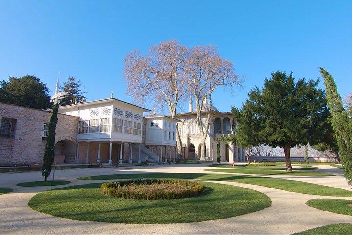 Topkapi Palace Museum Spring The Ticket Line Billetter + Audio Guide