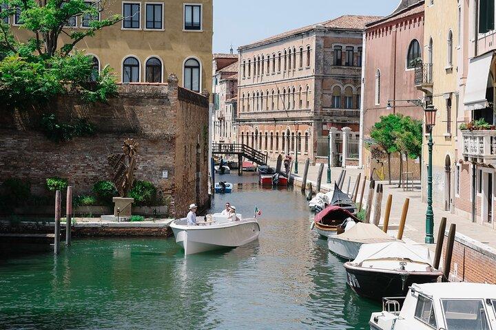 Veneza: explore Veneza em barco elétrico